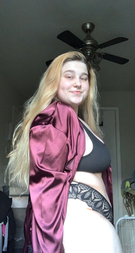 Hanna Marie pornstar erotic pic