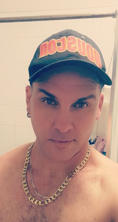 Izak David pornstar adult archive