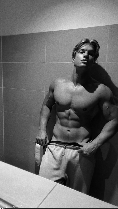 thearniboy art model pictures