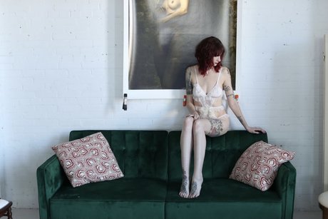 Lydia Leggs star xxx archive