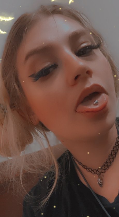 Casey Who_ naked pornstar pictures