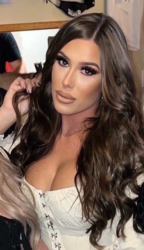 Italiangoddess hd actress picture