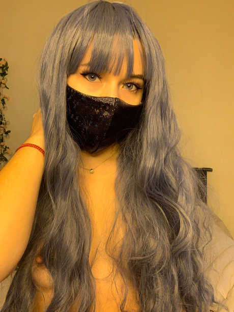 Rochelle Milan erotic actress photo