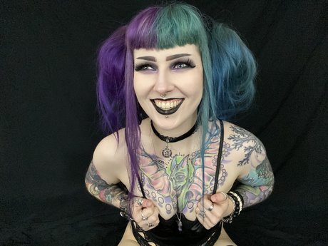 raxbii_ hot pornstar pic