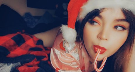 T Rose exclusive pornstar photos