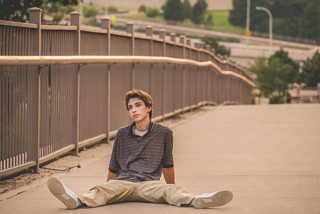 Borderline model exclusive img