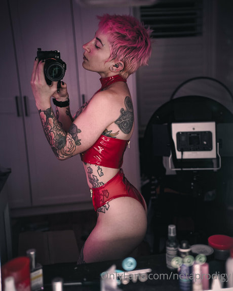 Notaprodigy erotic star pictures