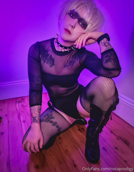 Notaprodigy erotic model pic