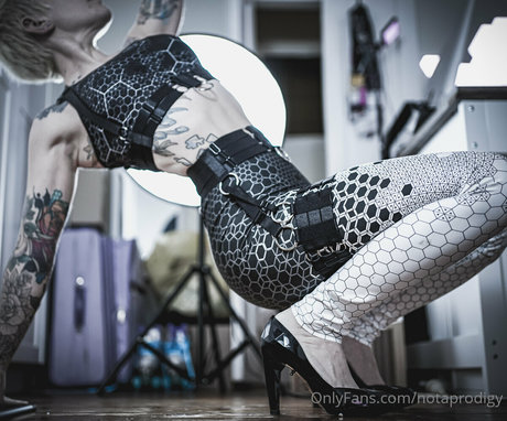 redhead skinny onlyfans sexy naked galleries