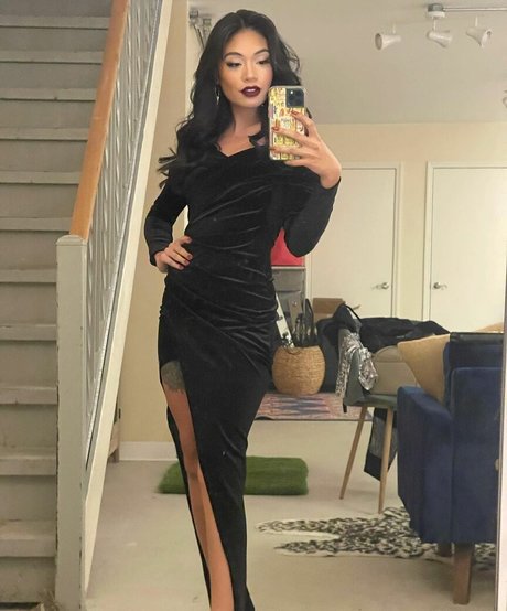 Reyna Morena nudes actress galleries