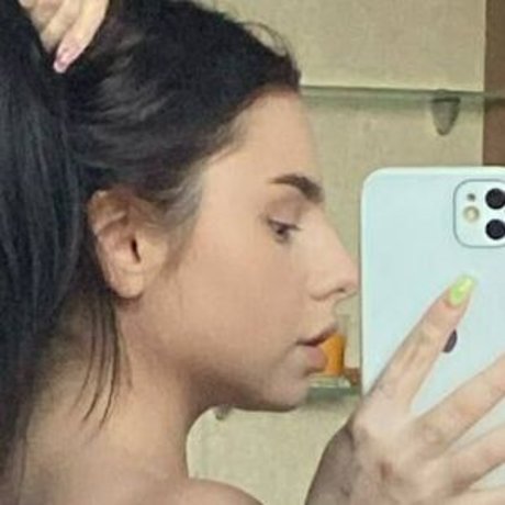 liroshka hot actress image