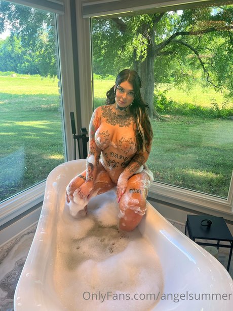 Goth Angel Summer_ exclusive model img