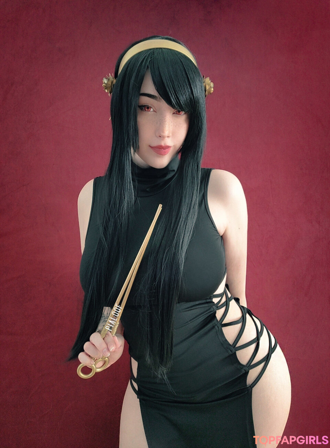 Pialoof nude actress picture