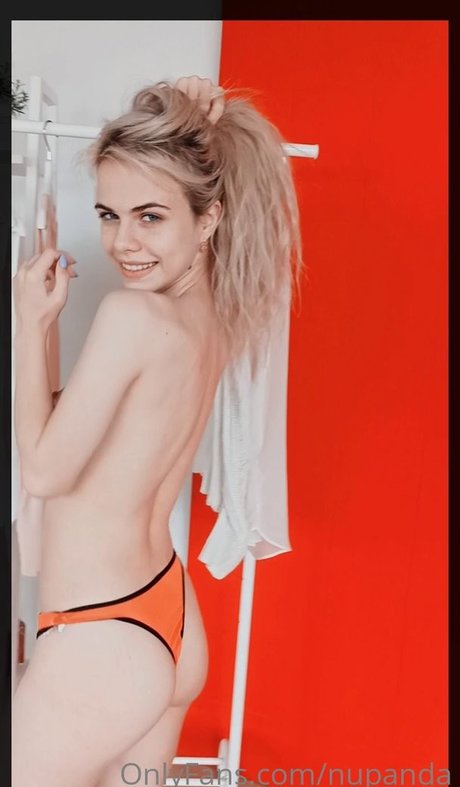 Alexandra Smelova sexy pornstar photos