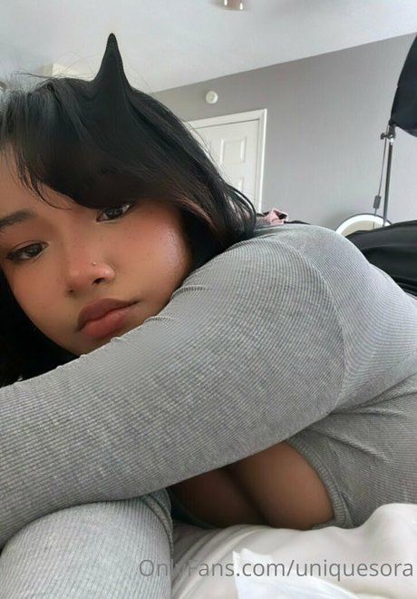 Uniquesora beautiful actress pictures