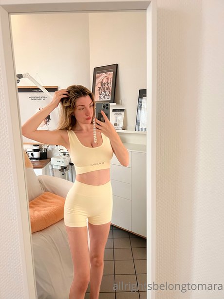 angel maralyn pornstar pic