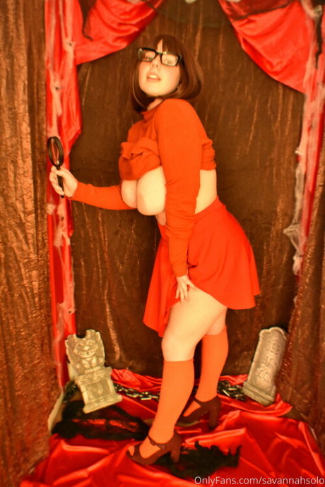 Savannah Solo sexy model archive