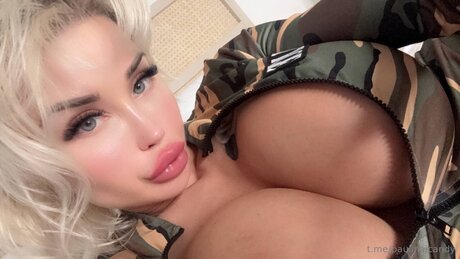 Paulina J Candy xxx actress galleries