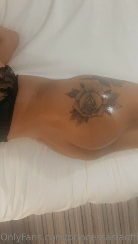 Princess Asia star erotic photos