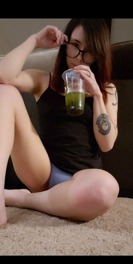 Nomnstromn sex actress archive