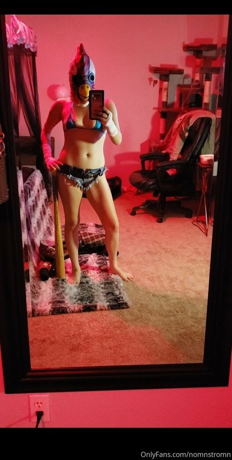 Nomnstromn star erotic photos