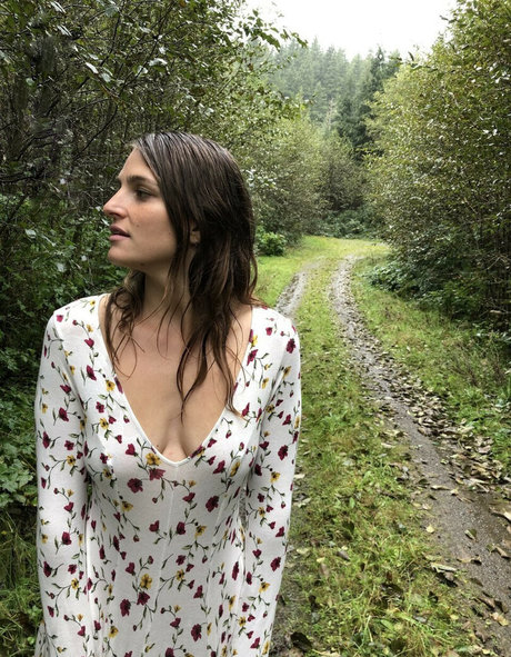 Nicolle Love pornographic star pictures