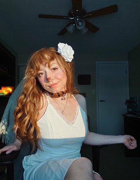 MandyFrizzle pornstar art gallery