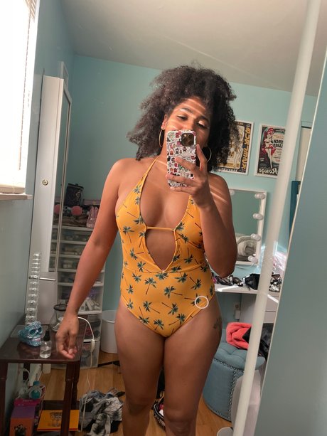 pretty pussy onlyfans beautiful nude photo