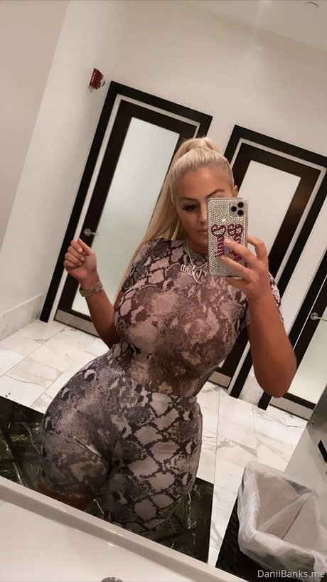 asian yoga onlyfans beautiful naked picture