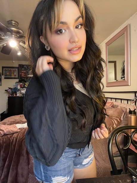 Gabby Ortiz model hd photos