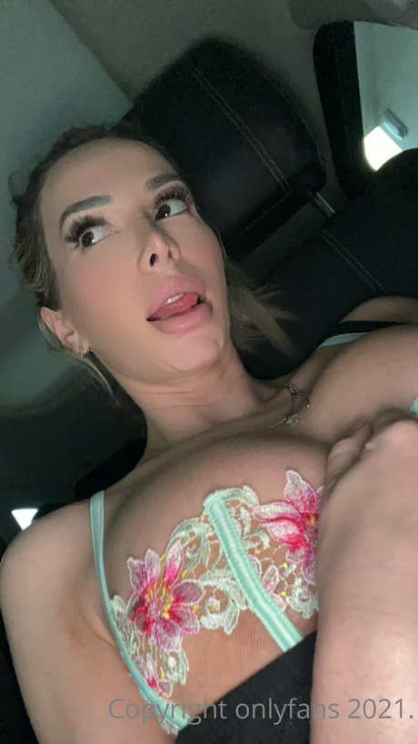 ffm onlyfans beautiful images