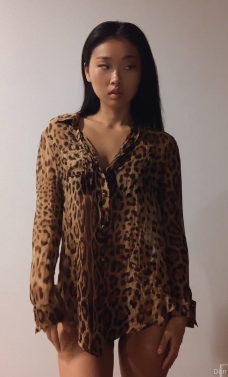 mimizow naked pornstar photos