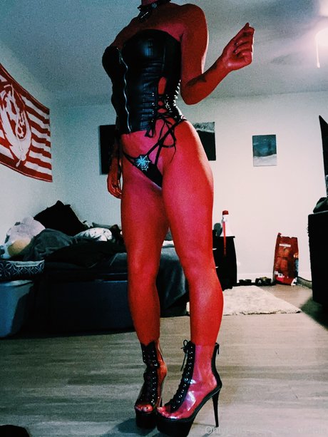 Phoenfatale pornstar sex photos