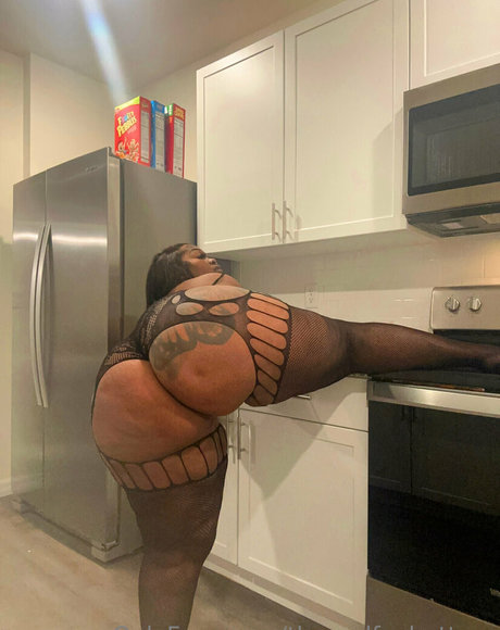 therealfyebottom star exclusive gallery