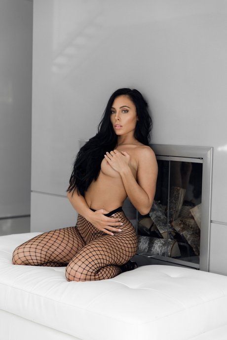 Gianna Nicole pornographic star gallery