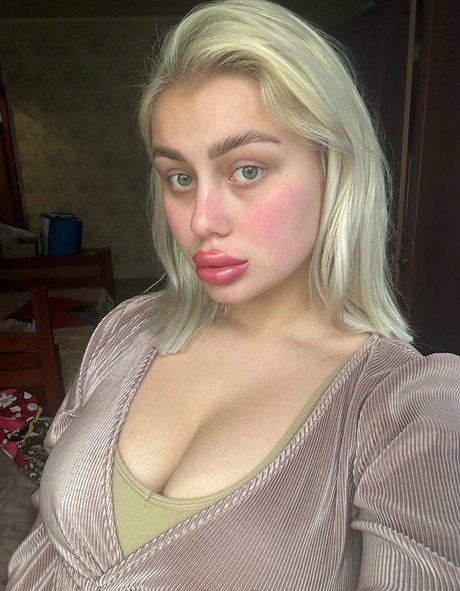 titty fuck onlyfans erotic img