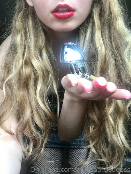 Angela Goddess xxx model photos