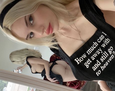 Swordgirlfriend hot star picture