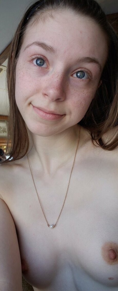 Haze Lynn pornstar nude images