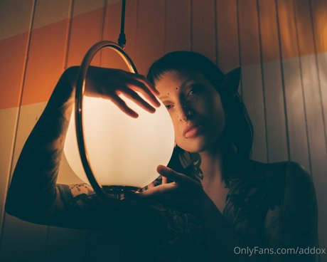 Addox hot actress pics