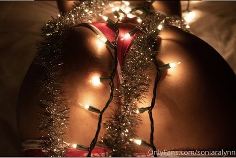 Soni Aralynn naked star pictures