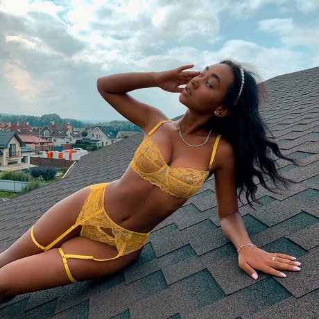 asian feet onlyfans exclusive gallery