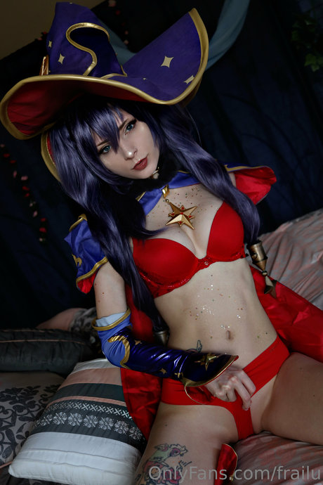 Frailu porn star images