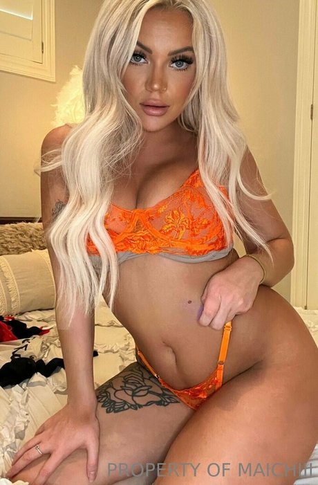 white ass onlyfans hot sexy picture