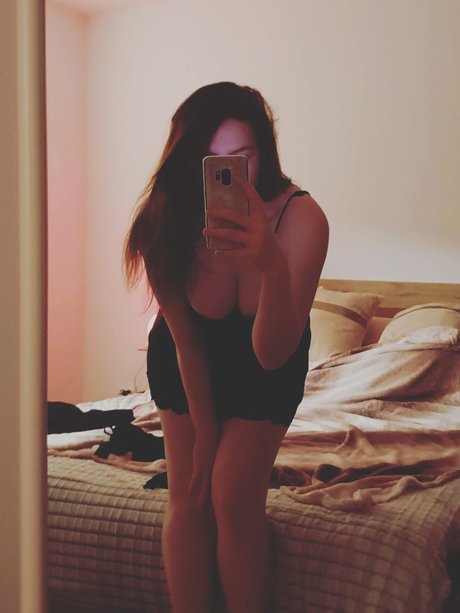 Rogue White high quality actress picture