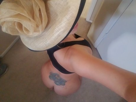 Eva Notty porn model gallery