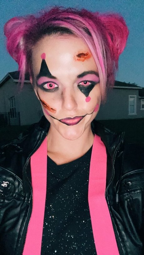 blonde fitness onlyfans naked gallery