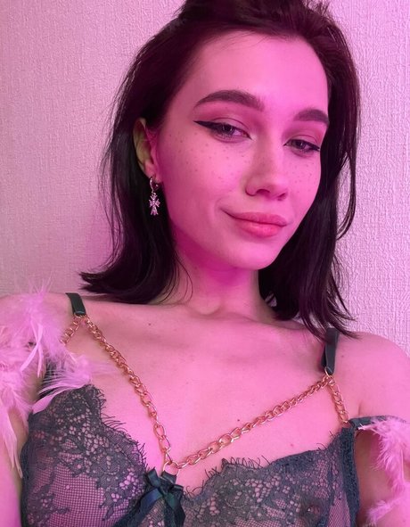 asian brunette onlyfans perfect pics