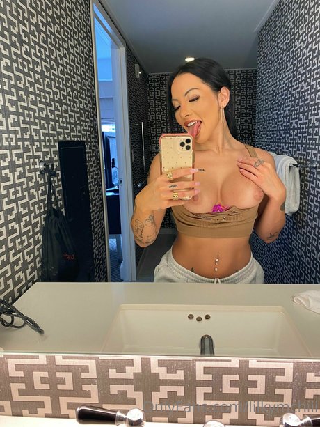 Morgan Lee Quick photo