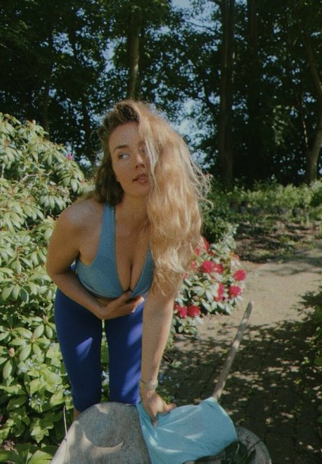 Thalebabe93 pornstar nudes picture